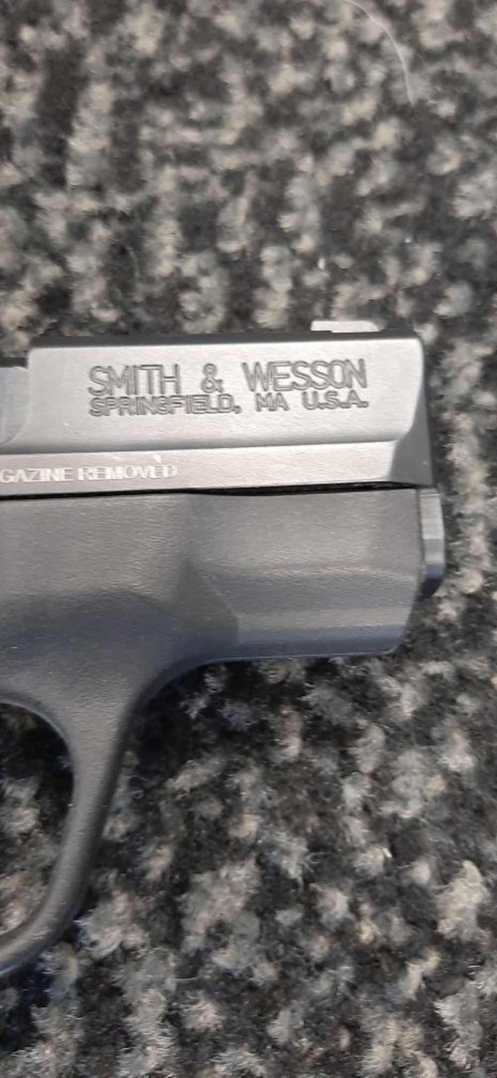 SMITH & WESSON PISTOL M&P9 SHIELD-img-4