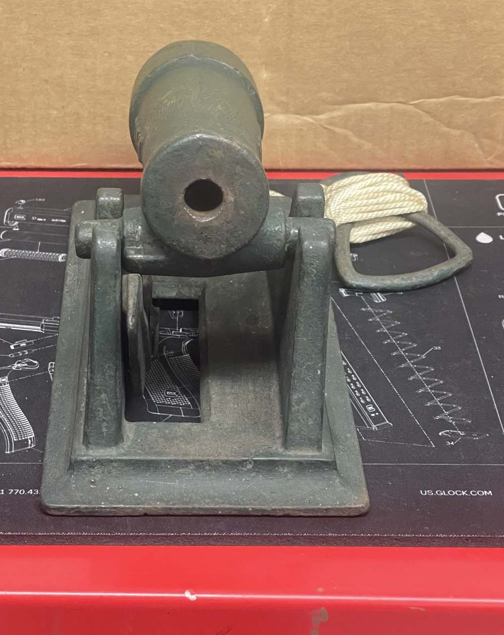 CAST-IRON "DEWEY" MOTAR-STYLE SALUTE CANNON-img-1