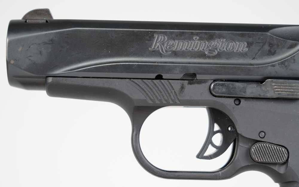 Remington R51 9mm with factory box and 2 mags *USED*-img-7