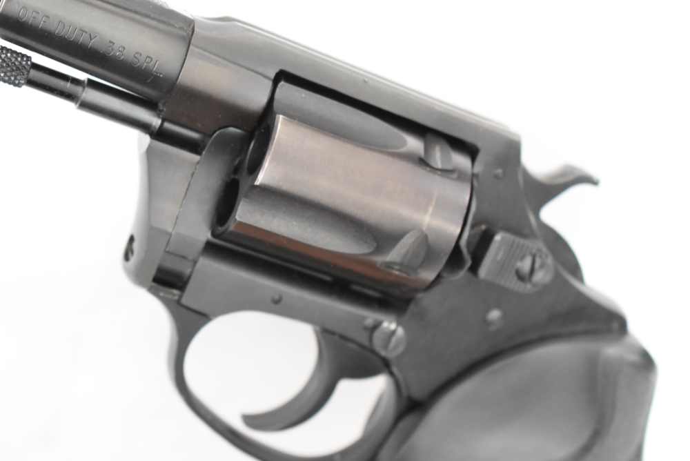 Charter Arms Off Duty .38 SPL Revolver in excellent condition -img-10
