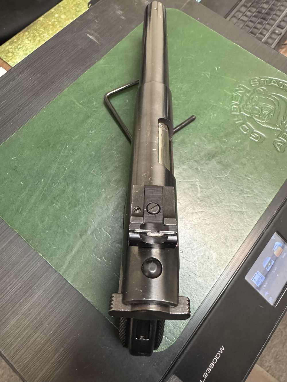 RUGER MARK II TARGET .22LR 7" BULL BARREL-img-12