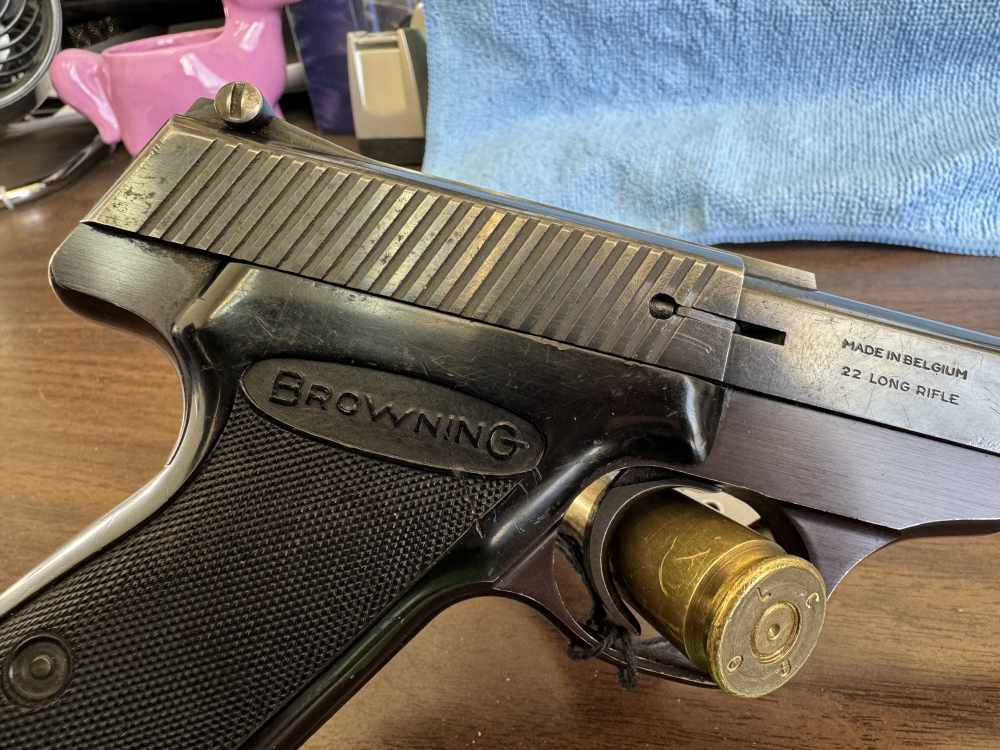 BROWNING NOMAD .22LR PISTOL (NO RESERVE)-img-9