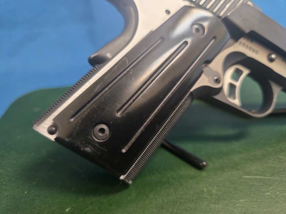 Kimber Eclipse Ultra II – .45 ACP Semi-Automatic Pistol NO RESERVE-img-3