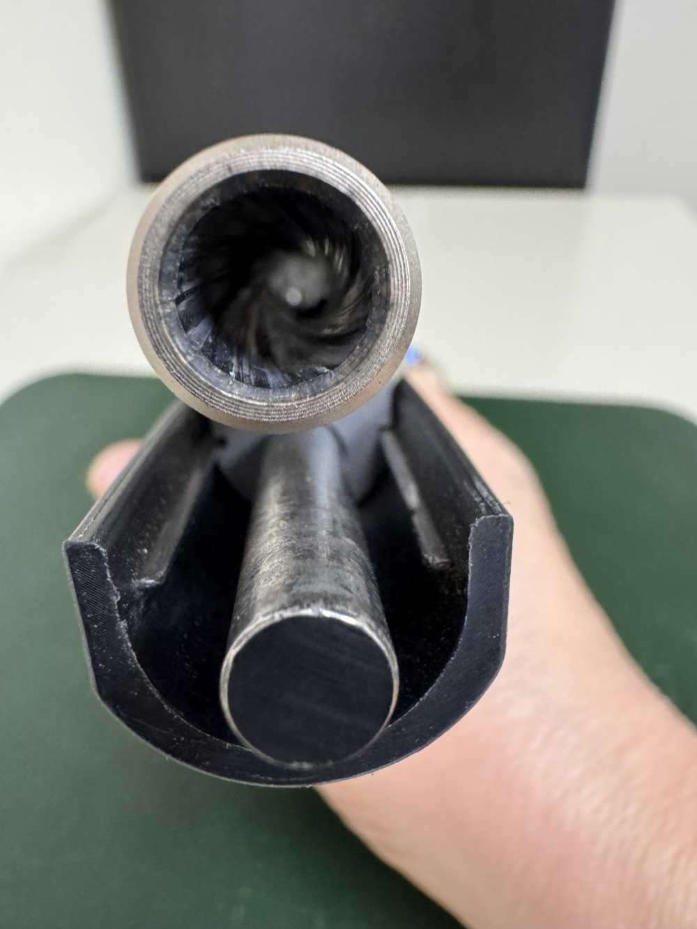 Kahr CW9 7rd mag NO RESERVE-img-19