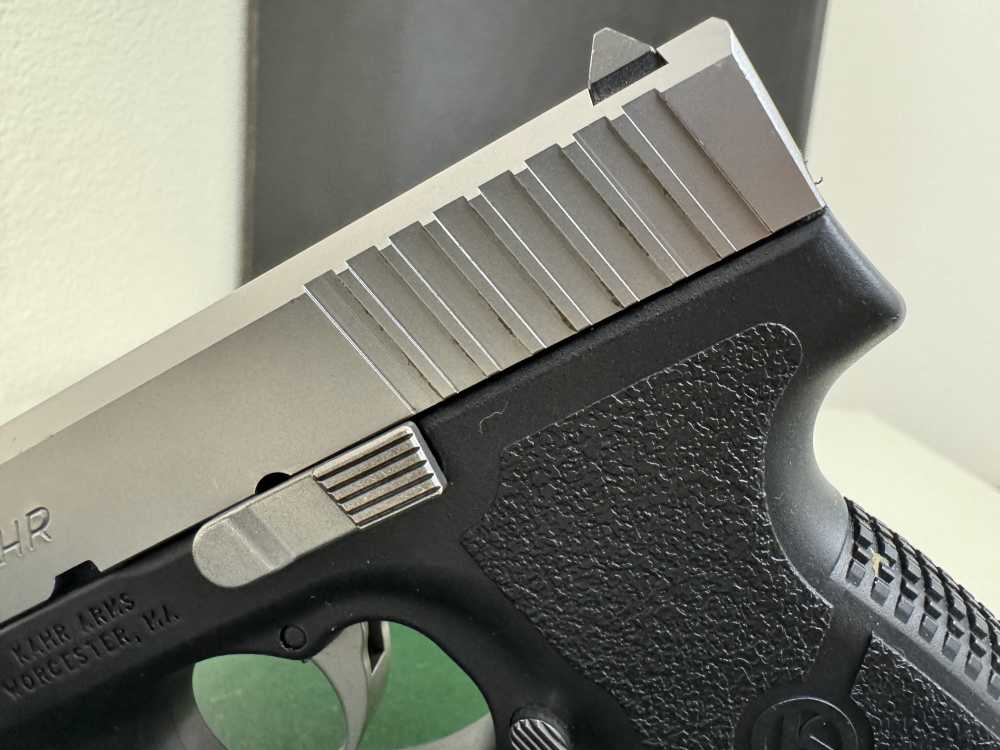 Kahr CW9 7rd mag NO RESERVE-img-9