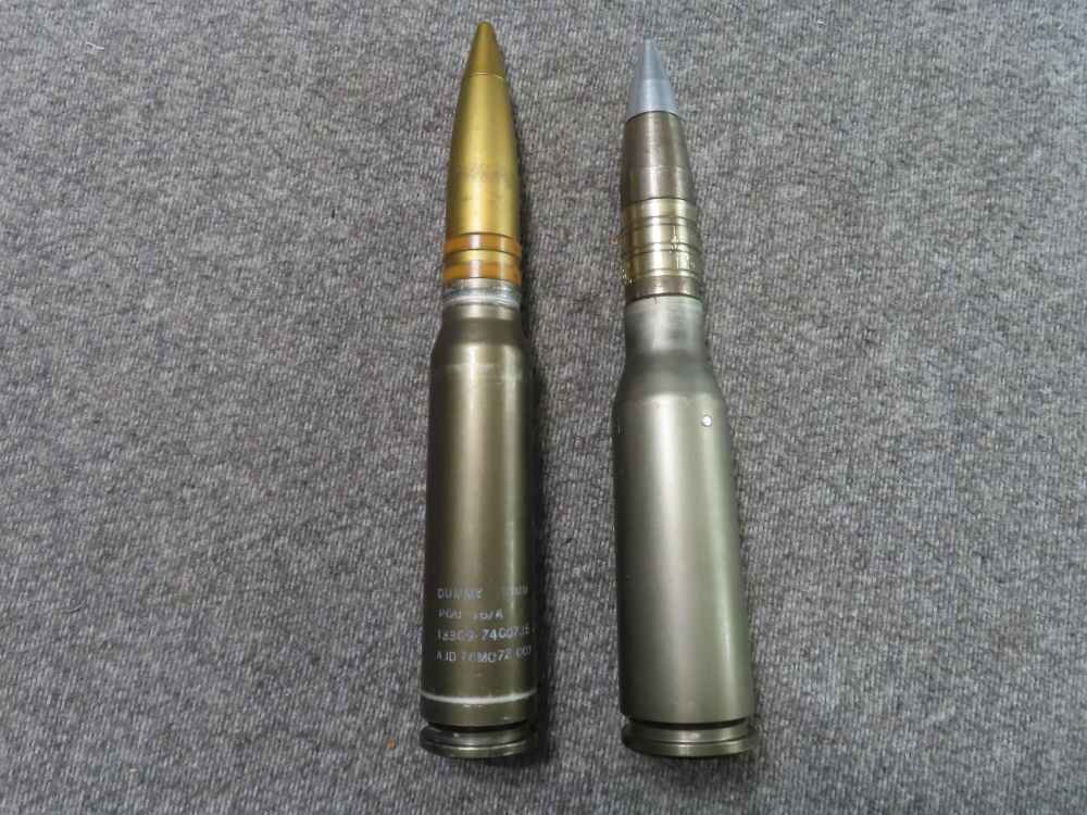 2-USGI 30mm DUMMY ROUNDS FROM VIETNAM TO WAR ON TERROR ERA-img-0