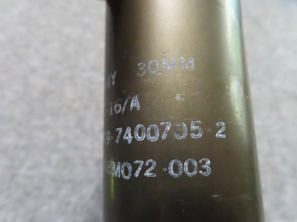 2-USGI 30mm DUMMY ROUNDS FROM VIETNAM TO WAR ON TERROR ERA-img-3
