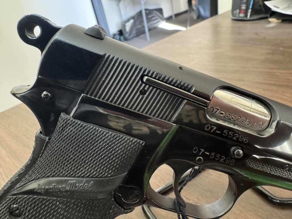 FABRICA MILITAR (FM) HI POWER 9MM NO RESERVE-img-9