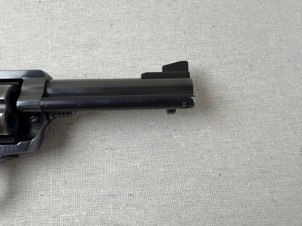 Ruger New Model Blackhawk 41 Mag 4.58" Blued-img-7