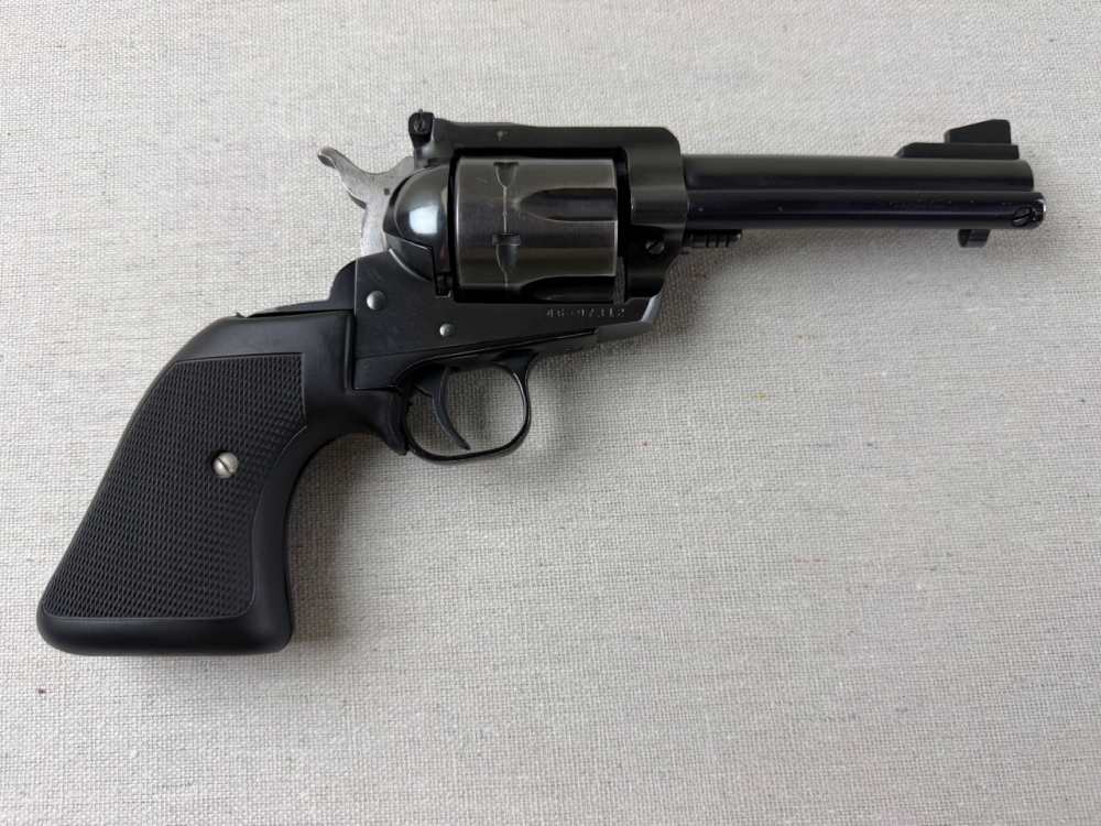 Ruger New Model Blackhawk 41 Mag 4.58" Blued-img-10