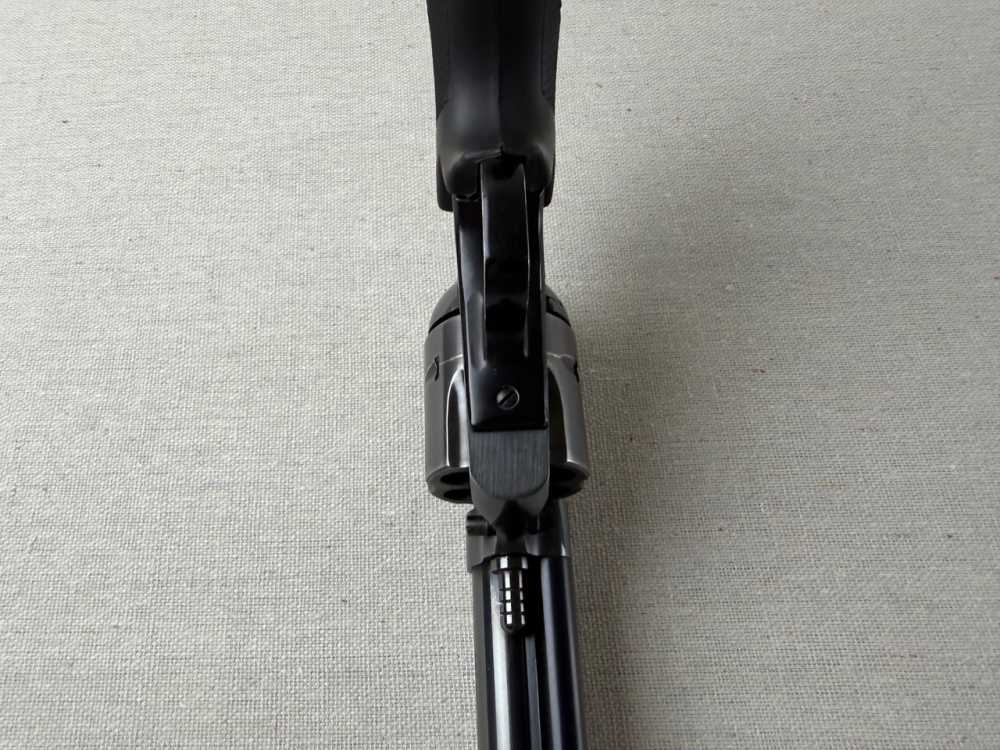 Ruger New Model Blackhawk 41 Mag 4.58" Blued-img-2