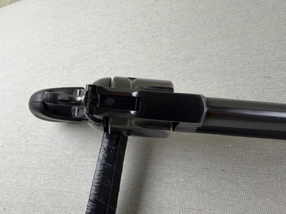 Ruger New Model Blackhawk 41 Mag 4.58" Blued-img-4