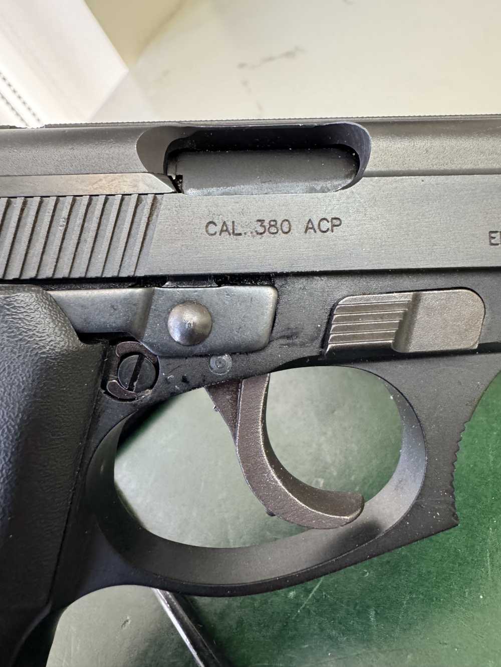 Bersa Thunder 380 NO RESERVE-img-8