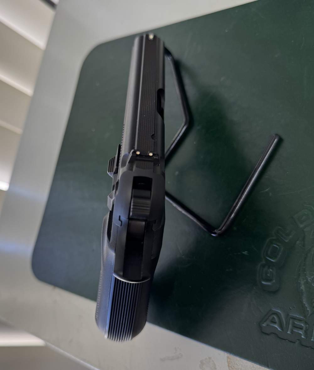 Bersa Thunder 380 NO RESERVE-img-11