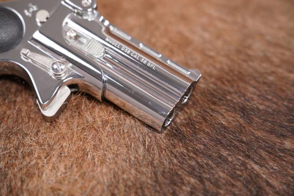 Davis Industries Model D38 .38 SPL 2 .75” Chrome Over Under Derringer -img-10