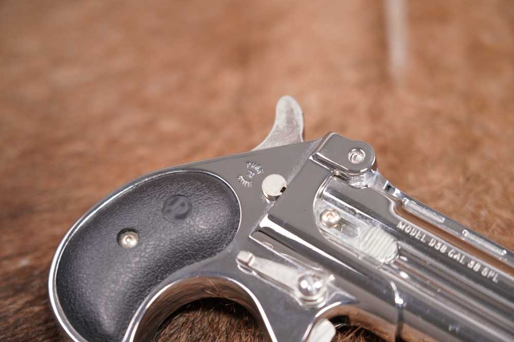 Davis Industries Model D38 .38 SPL 2 .75” Chrome Over Under Derringer -img-8