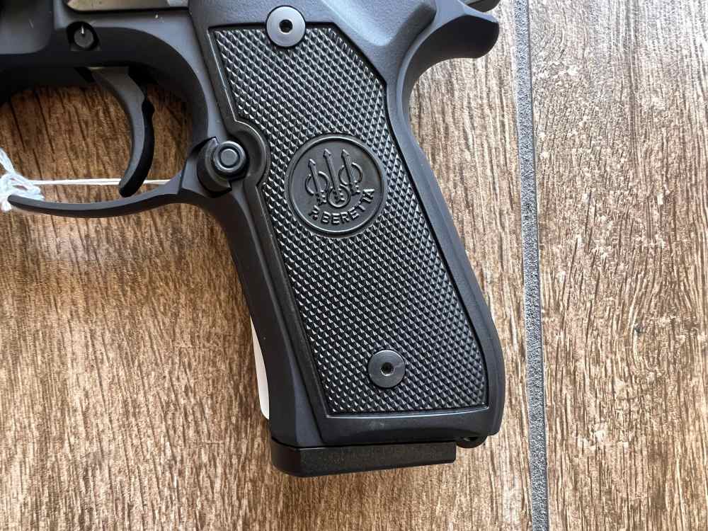 Beretta 92FS 9mm Parabellum 5" Barrel SN BER598313-img-2