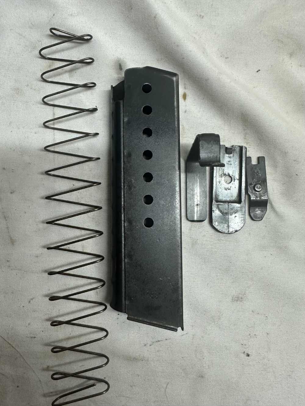P38 MAGAZINE 6202e , AC40 ,AC41 MAGAZINE-img-5