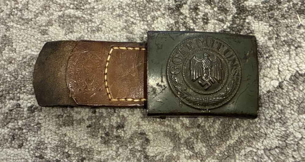 Original German WW2 N&H 1942 Tabbed Heer Belt Buckle -img-0