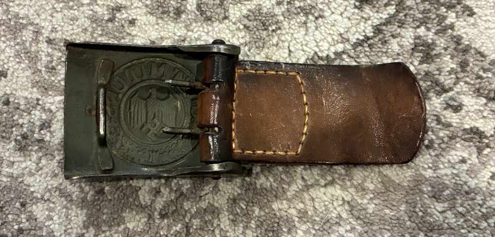 Original German WW2 N&H 1942 Tabbed Heer Belt Buckle -img-1
