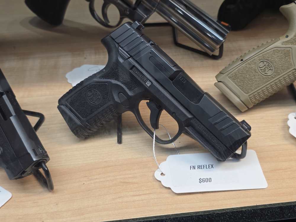 FN Reflex MRD (New In Box, old stock) -img-0