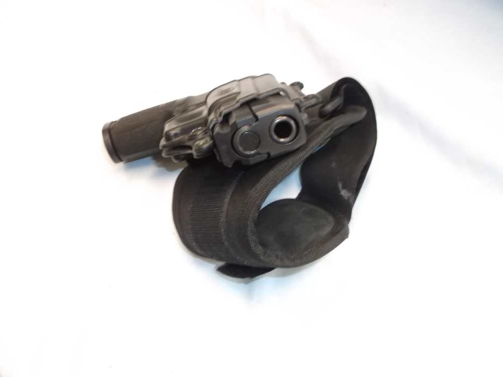 LEG CARRY HOLSTERFOR SEMI-AUTO's RIGHT OR LEFT MALE OR FEMALE -img-1