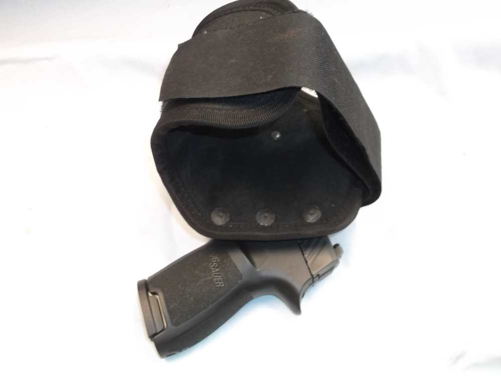 LEG CARRY HOLSTERFOR SEMI-AUTO's RIGHT OR LEFT MALE OR FEMALE -img-2
