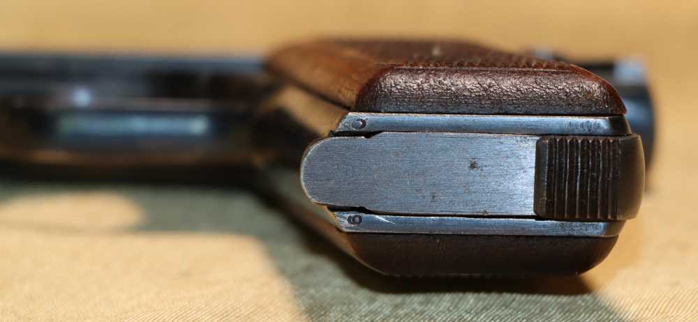 Fine WWII German Luftwaffe Issue FN Model 1922 Pistol c. mid-1941-img-1