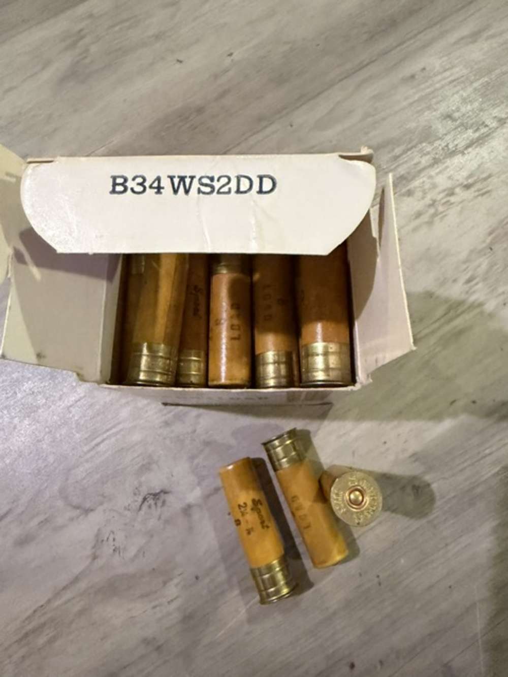 sears sportload 20 gage shells full box-img-1