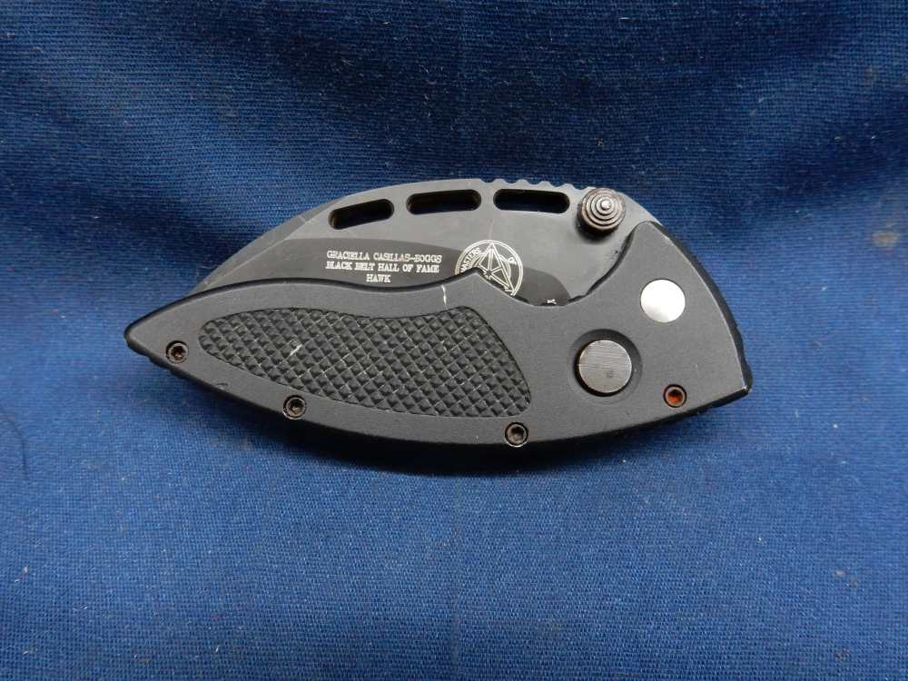 Casillas Masters of Defense Black Belt Hall of Fame Hawk Automatic Knife -img-0