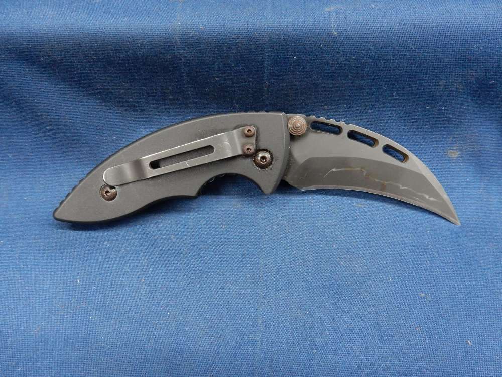 Casillas Masters of Defense Black Belt Hall of Fame Hawk Automatic Knife -img-8