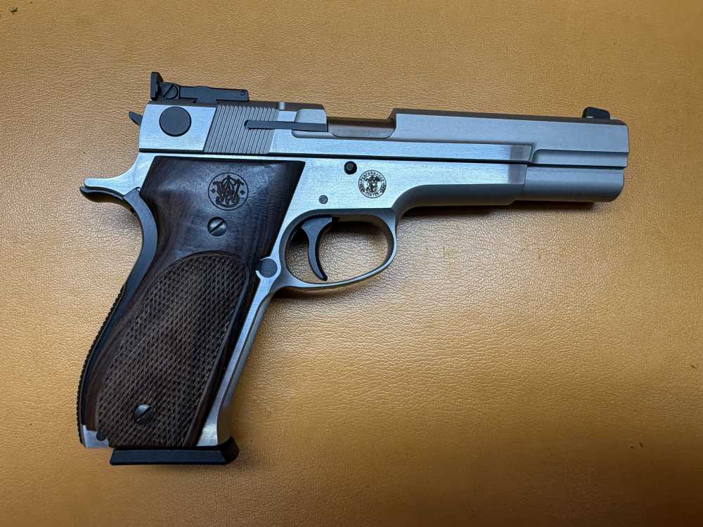 S&W Performance Center Model 952-2 9mm 5" Stainless Target Pistol SAO-img-1