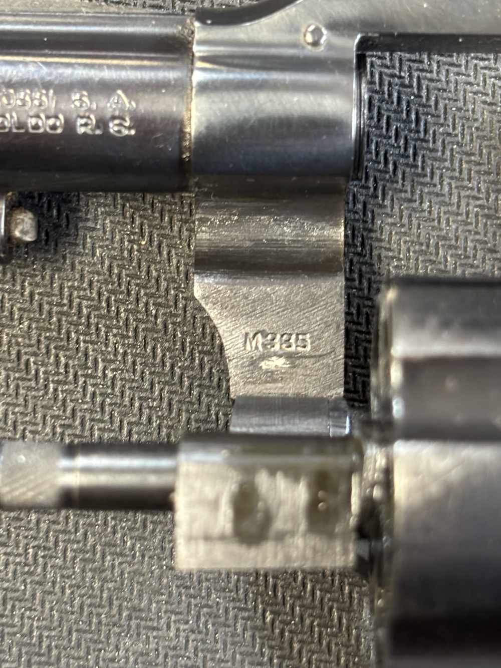 Rossi M335 Revolver .38 Special-img-11