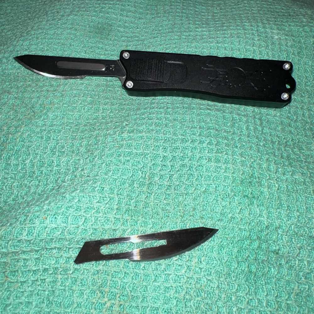 Automatic out the front razor knife-img-2