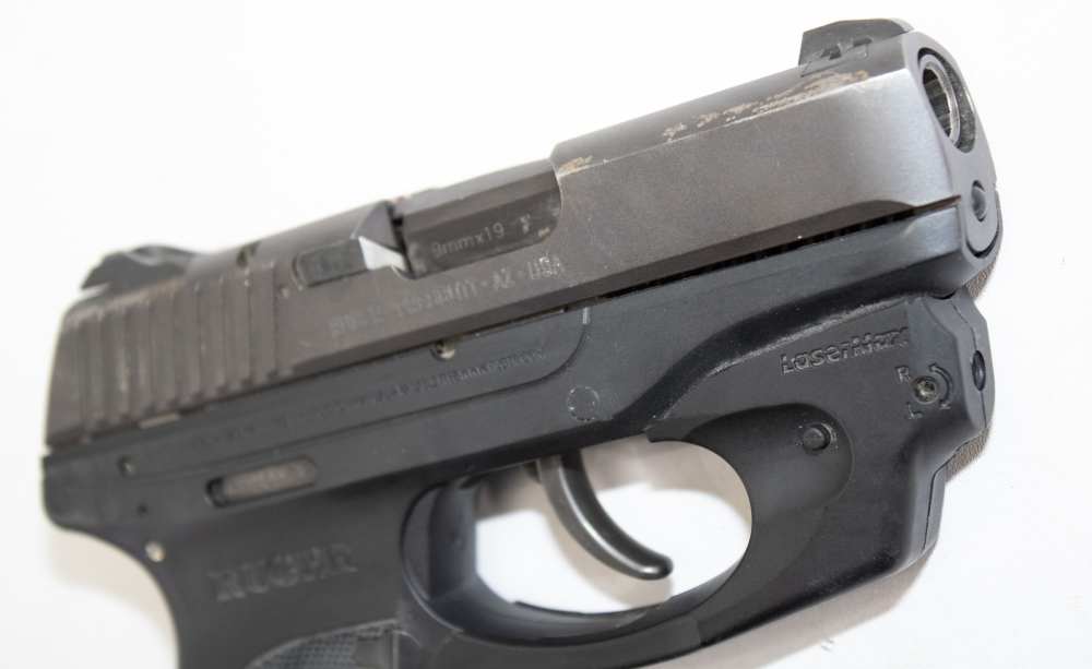 Ruger LC9 LaserMax LC9-LM 9mm 3206 w/ Holster MFG 2012–14-img-19