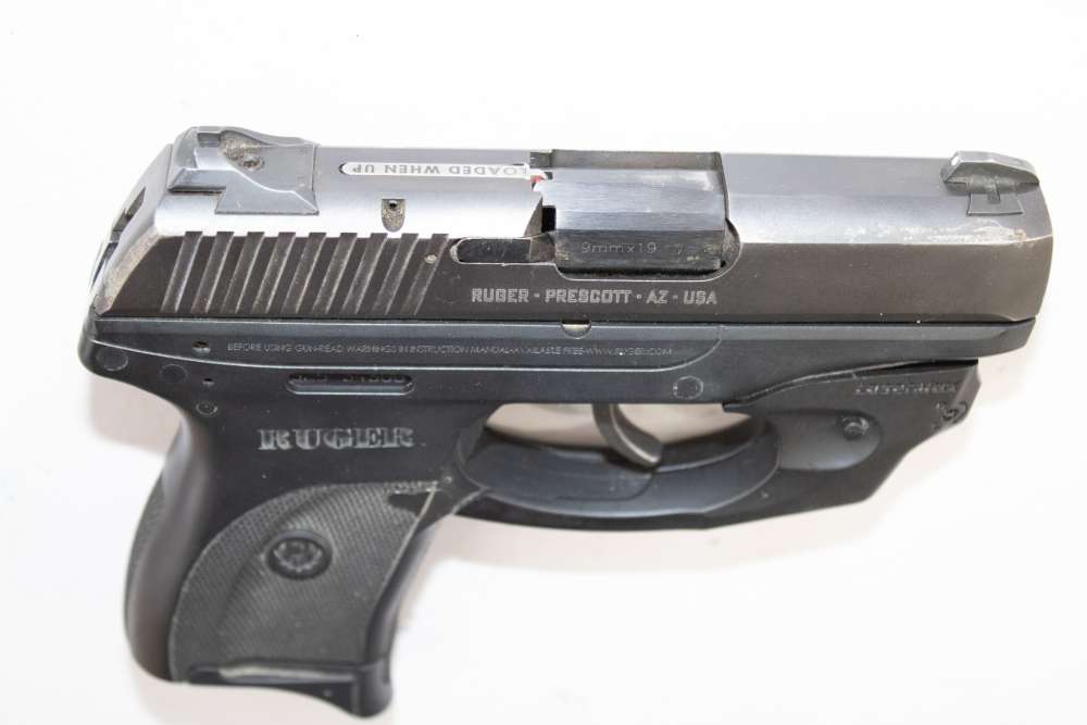 Ruger LC9 LaserMax LC9-LM 9mm 3206 w/ Holster MFG 2012–14-img-4