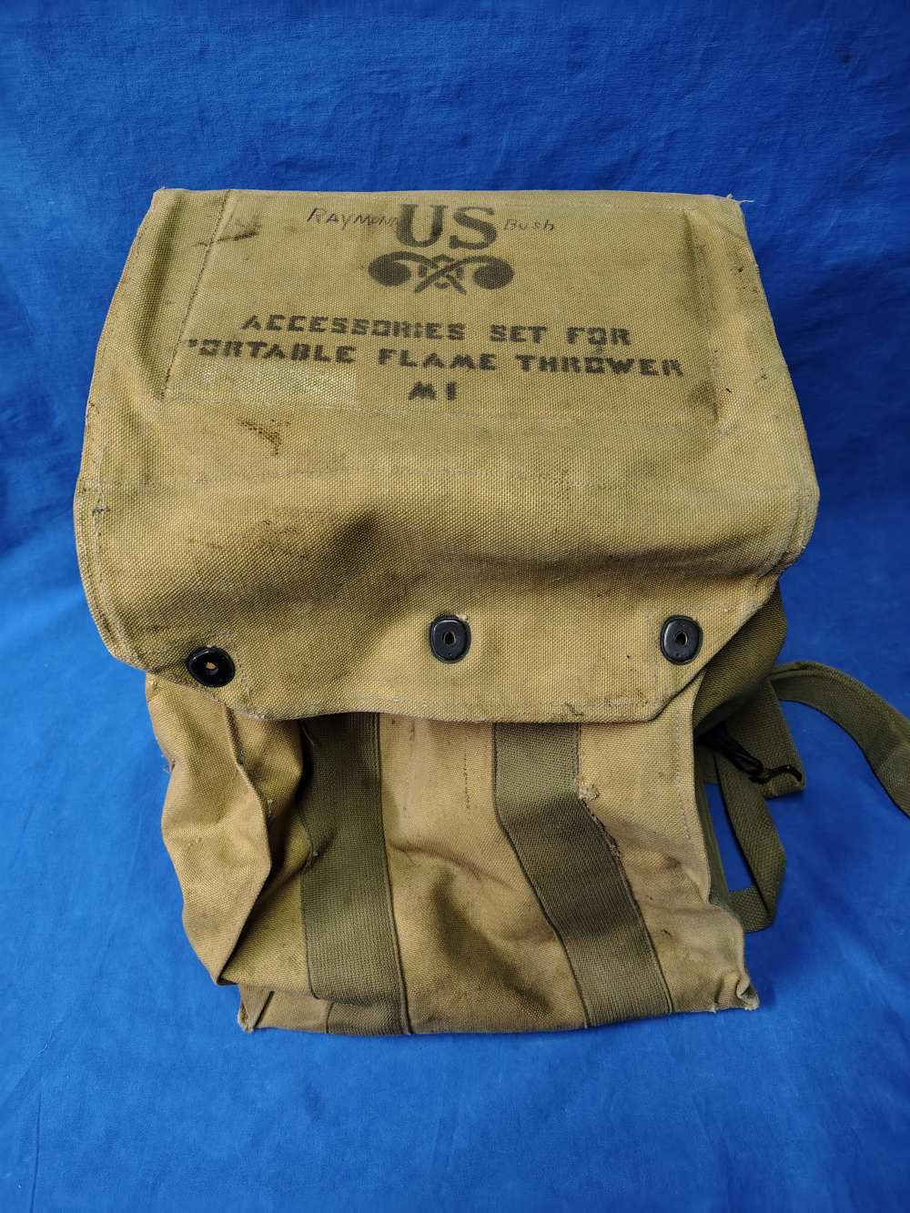 RARE WWII US USMC M1 M1A1 Flame Thrower Flamethrower Accessories Pack -img-0