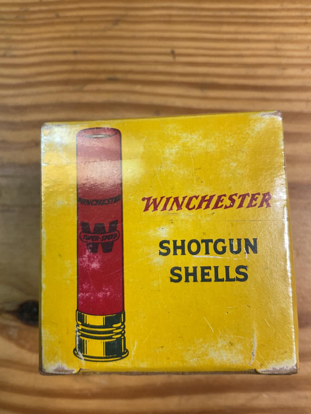 Box of Winchester 21/2 inch 410 shotgun shells full box excellent -img-3