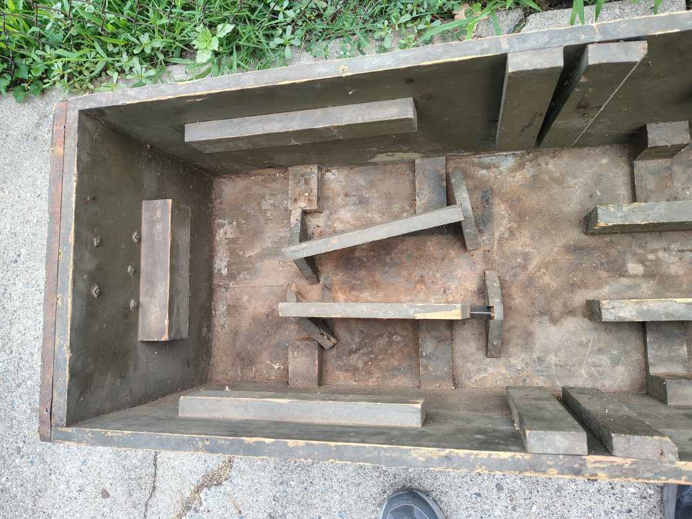 RARE WWII US USMC M1 M1A1 Flame Thrower Wood Transit Box Crate Dated 3-45-img-10