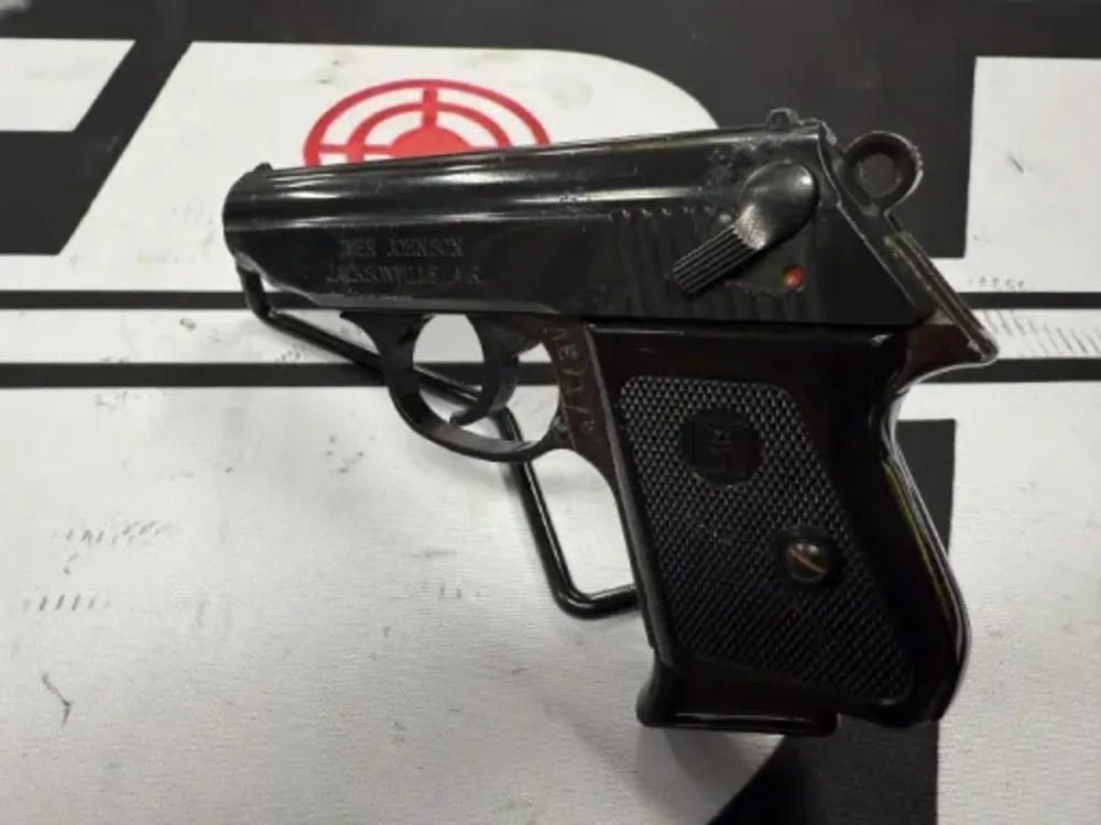 IVER JOHNSON TP22-img-6