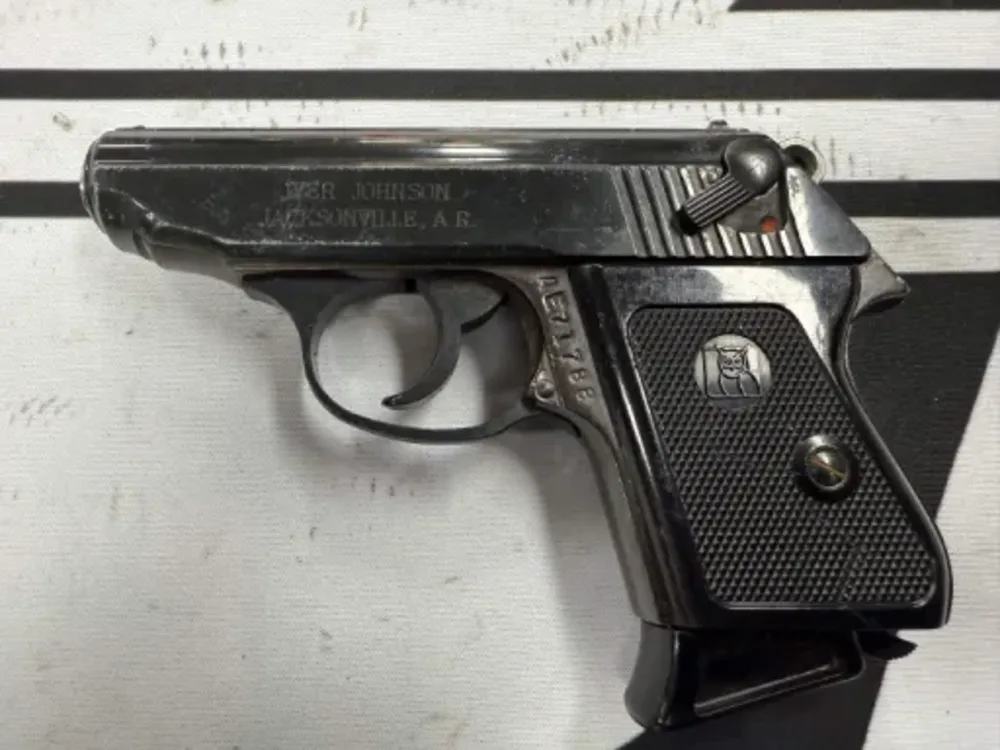 IVER JOHNSON TP22-img-0