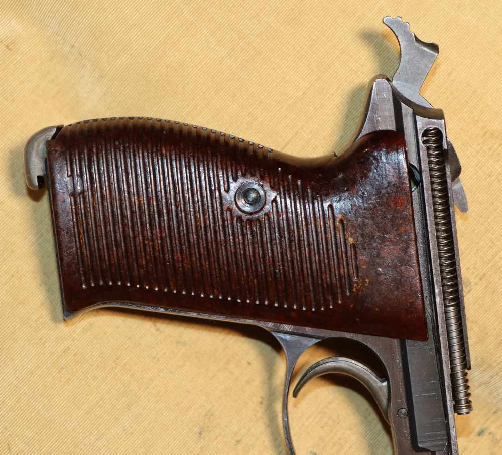 Fine & Scarce WWII German Walther P.38 ac45 c. Jan 1945-img-36