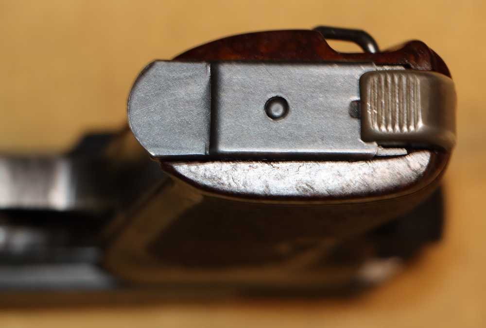 Fine & Scarce WWII German Walther P.38 ac45 c. Jan 1945-img-4