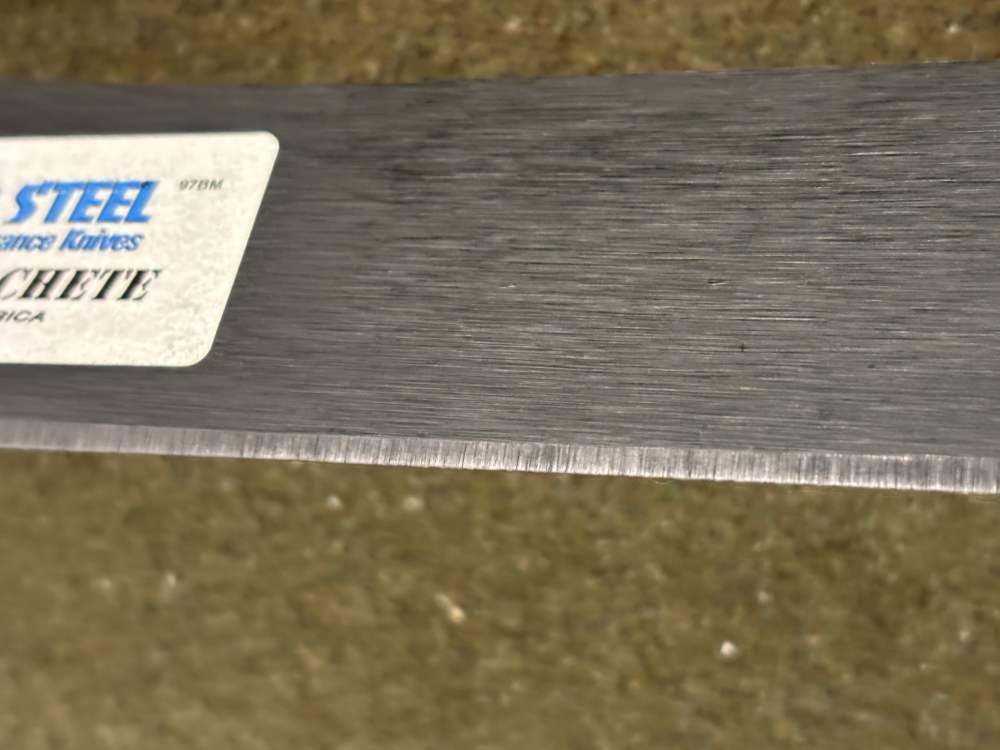 New Old Stock - Discontinued Cold Steel Bolo Machete - No Scabbard -img-20