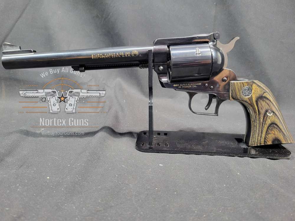 PENNY AUCTION RUGER OLD MODEL SUPER BLACKHAWK 3 SCREW 44 MAG 6 RDS MFG 1973-img-0