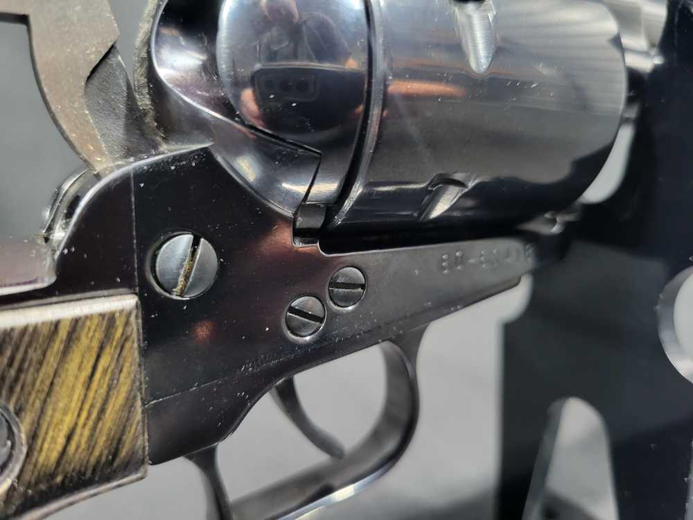 PENNY AUCTION RUGER OLD MODEL SUPER BLACKHAWK 3 SCREW 44 MAG 6 RDS MFG 1973-img-20