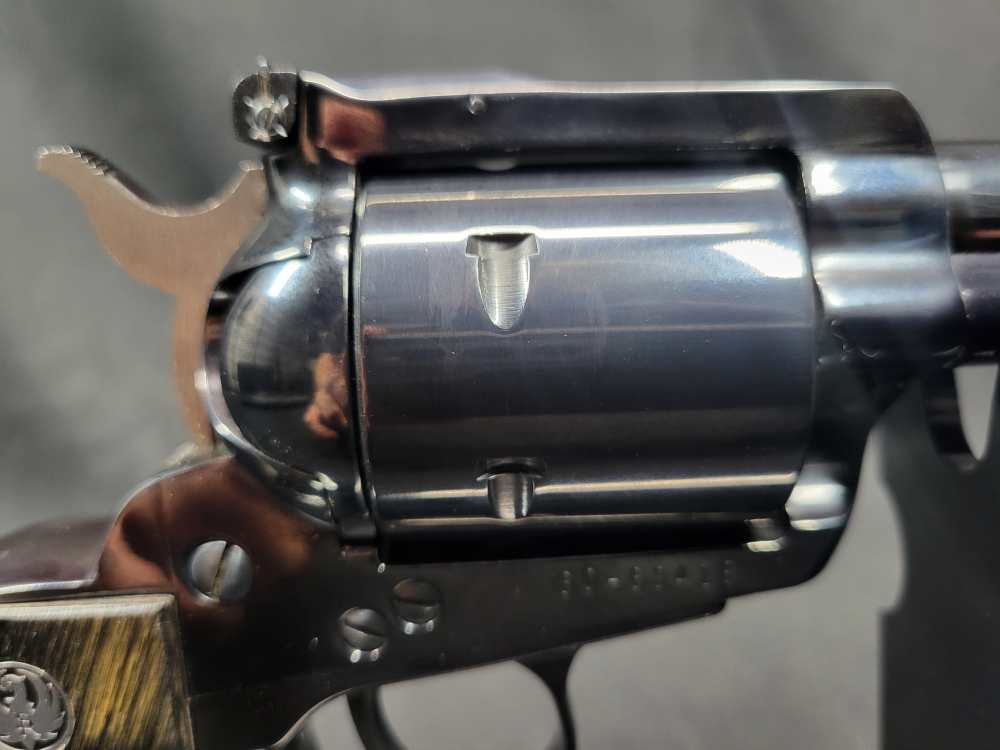 PENNY AUCTION RUGER OLD MODEL SUPER BLACKHAWK 3 SCREW 44 MAG 6 RDS MFG 1973-img-12