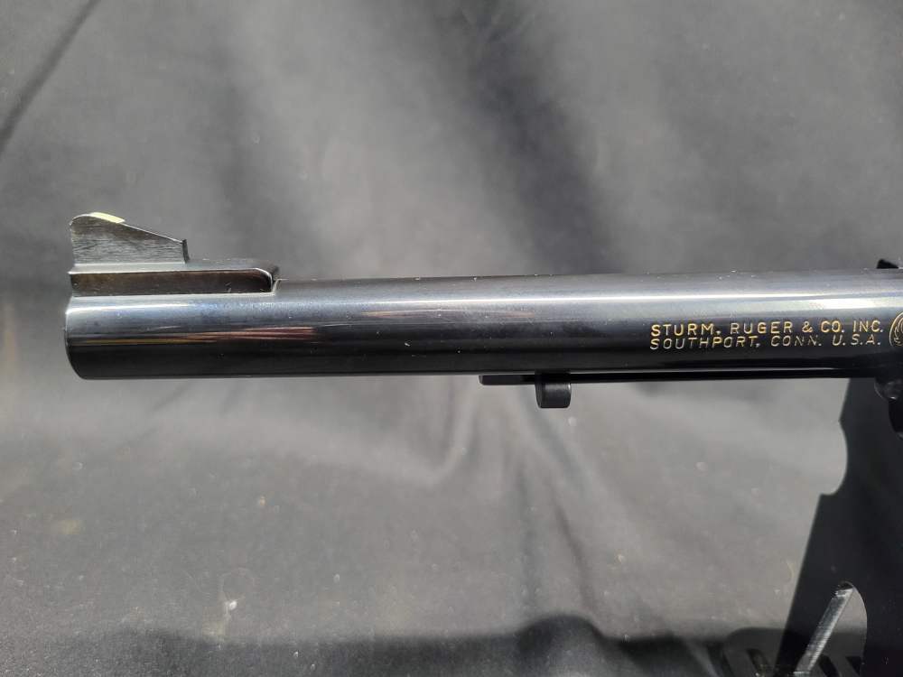 PENNY AUCTION RUGER OLD MODEL SUPER BLACKHAWK 3 SCREW 44 MAG 6 RDS MFG 1973-img-2