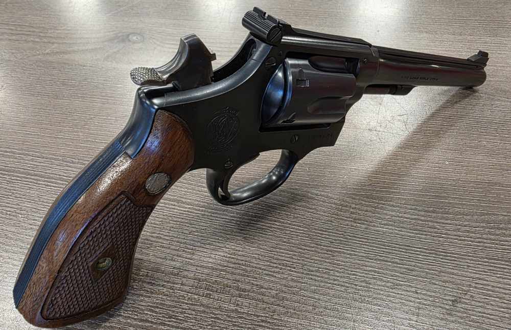 S&W K-22 Masterpiece 1st year 1946, 6",  5-screw,  SERIOUS COLLECTOR-img-9