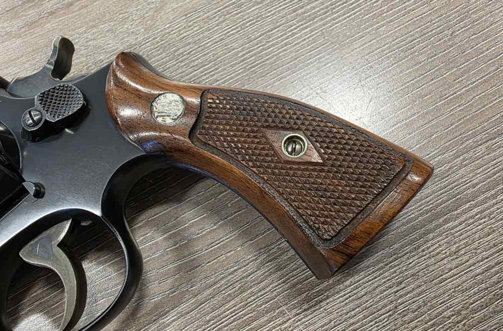 S&W K-22 Masterpiece 1st year 1946, 6",  5-screw,  SERIOUS COLLECTOR-img-1